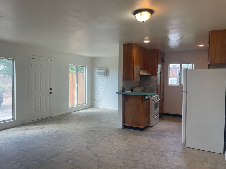 Kitchen and Dining in the Great Room - 13429 Davenport St