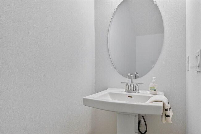 Building Photo - 3583 Davenport Creek Ct