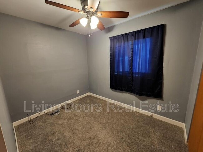 Building Photo - 1230 N 53rd St