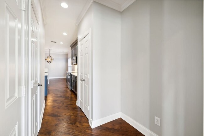 Building Photo - 524 Pennystone Dr