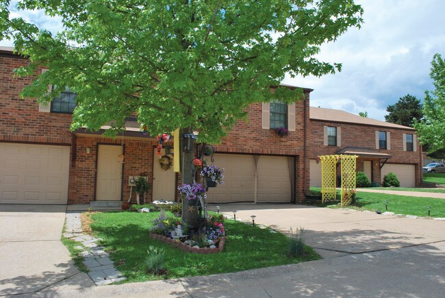 Highland House Villas - 2901 Highland House Villas Ct Arnold MO 63010 ...