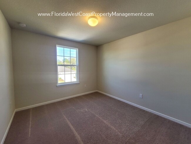 Building Photo - FANTASTIC 5 BEDROOM/ 3 BATH HOME in PARRISH! ISLES AT BAYVIEW! SUPER AMENITIES!