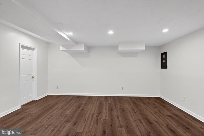 Building Photo - 1015 St Michaels Dr