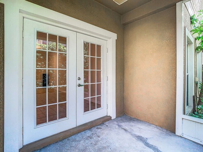 Building Photo - 8009 Tipperary Ln
