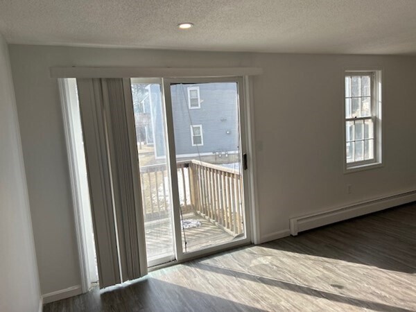 Building Photo - 23 Lantern Ln