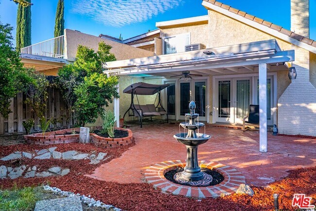 Building Photo - 27003 Rio Prado Dr