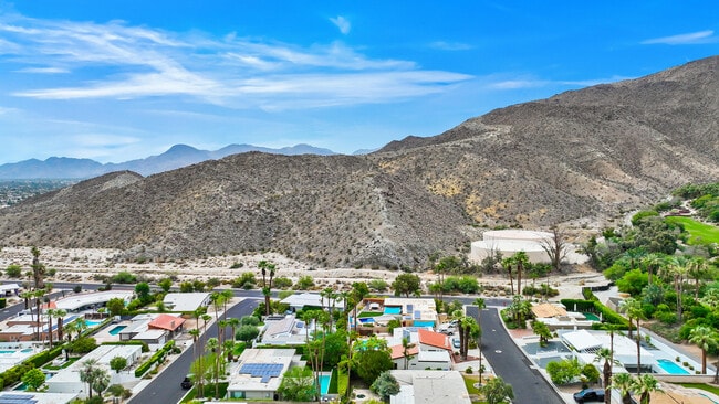 Building Photo - 71520 Gardess Rd