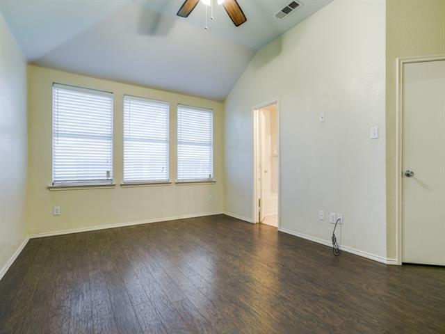 Building Photo - 1223 Mockingbird Dr