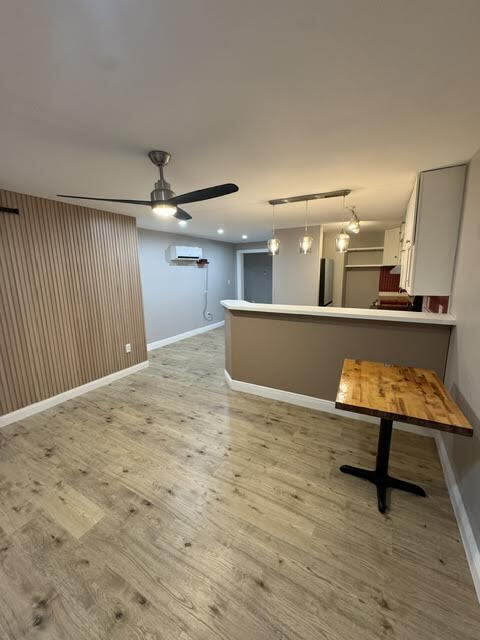 Building Photo - Downtown Winchester Living – Fully Renovated 3-Bedroom, 3 Bath Apartment! Water and Sewer Include...