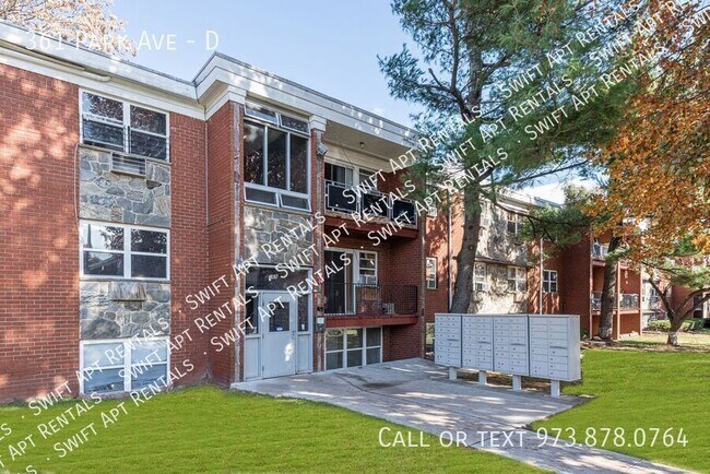 Building Photo - 361 Park Ave
