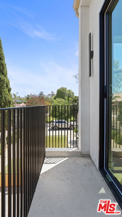 Building Photo - 10844 Peach Grove St