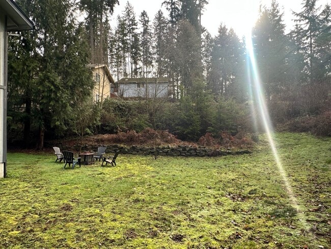 Building Photo - 3 BR Home in Clearwood