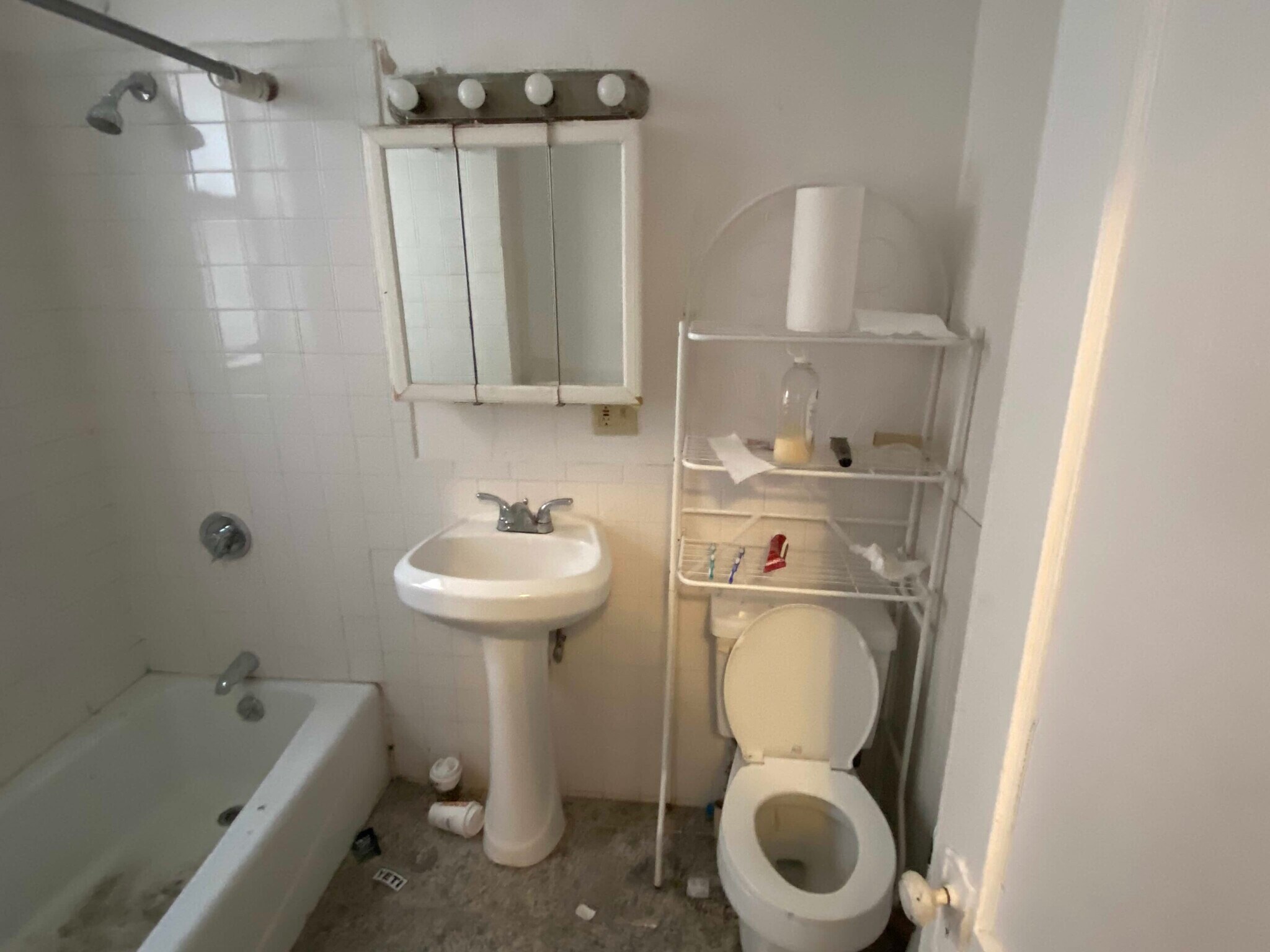 Building Photo - 1254 Commonwealth Ave