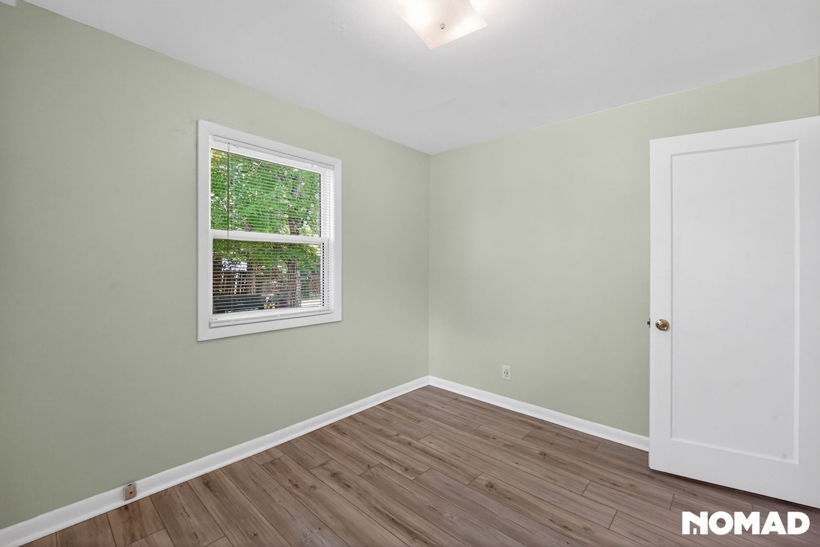 Building Photo - 2520 S Knox Ct