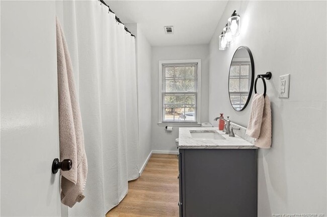 Building Photo - 5861 Columbine Rd