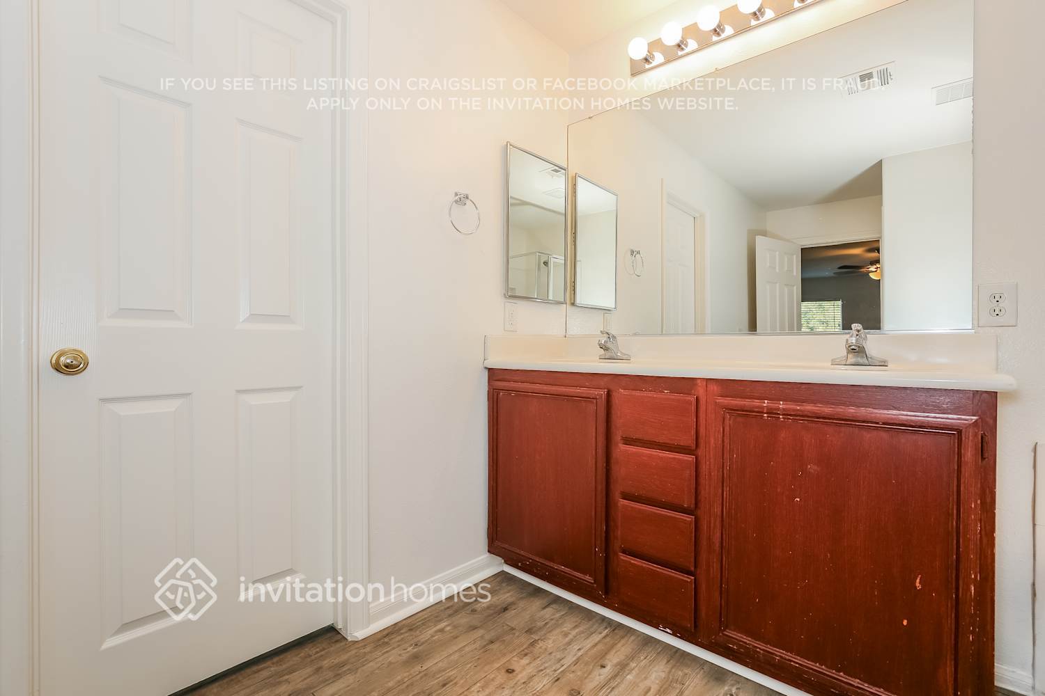 Building Photo - 6457 Chuckar St