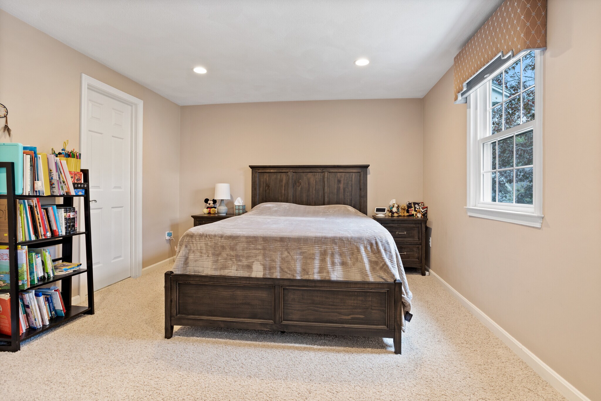 Building Photo - 35 Casey Cir