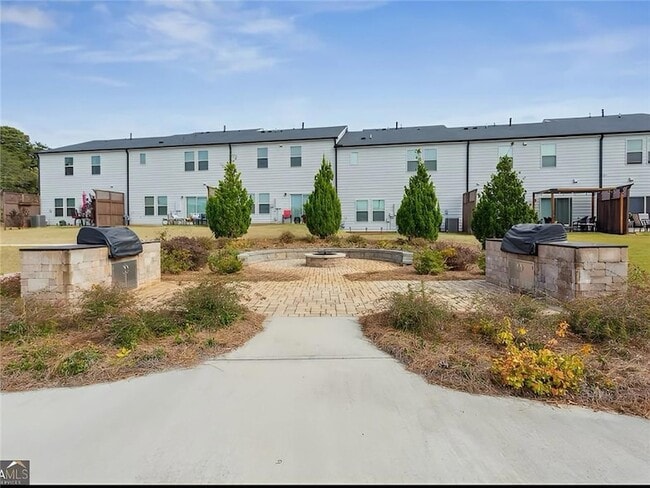 Building Photo - 4249 Tin Hare Ln