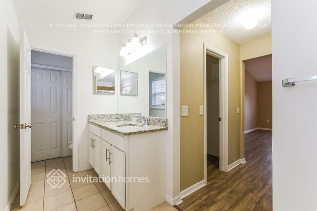 Building Photo - 3266 Quail Dr