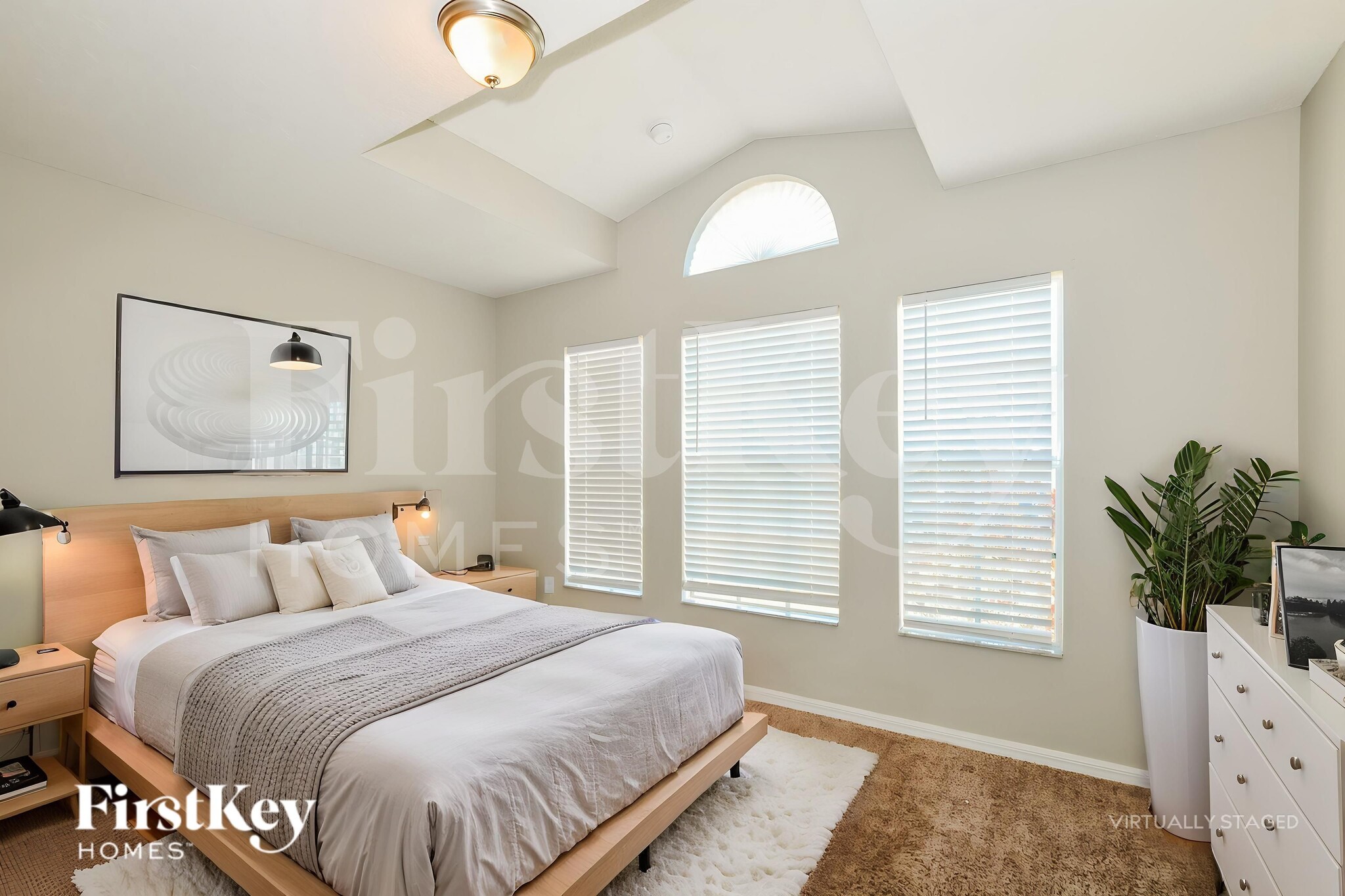 Building Photo - 637 Sunway Ln