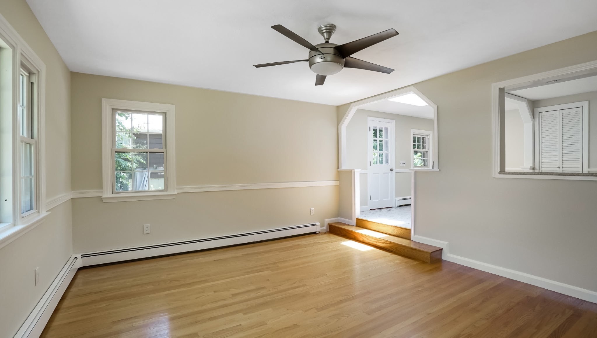 Building Photo - 54 E Boscobel St