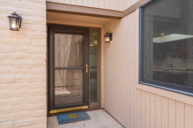 Building Photo - 4814 N Territory Loop