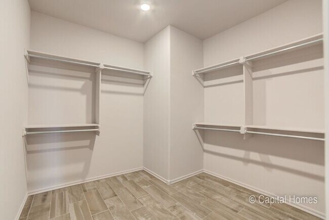 Building Photo - Move In Special! Relax In The Comfort of a...