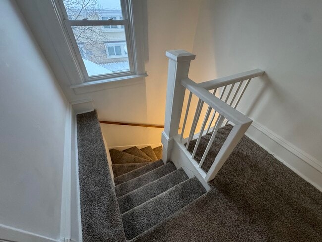 Building Photo - 122 North St