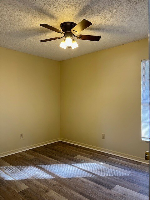 Building Photo - 821 Margaret St