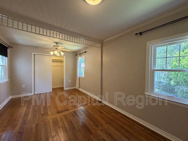 Building Photo - 11303 Dewey Rd