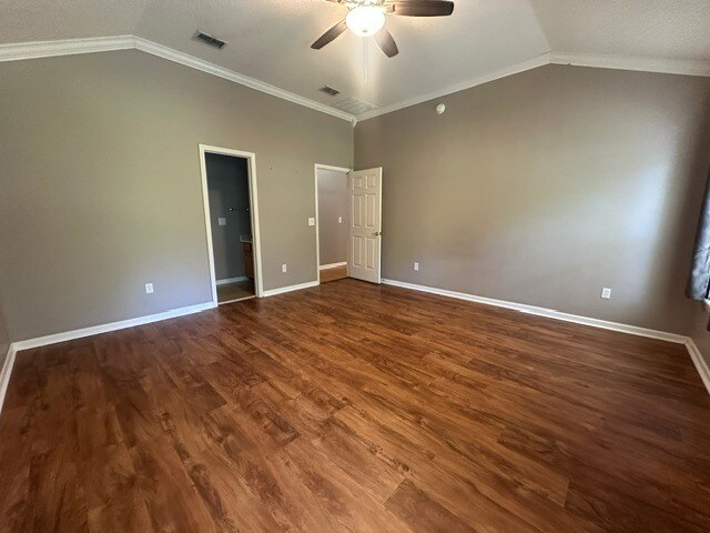 Building Photo - Spacious 4 Bedroom Home With Upstairs Private Suite And 2 Car Garage