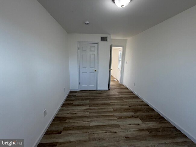 Building Photo - 226 Outlook Blvd