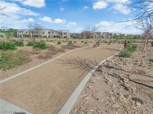 Building Photo - 11680 Hamilton Lk Ave