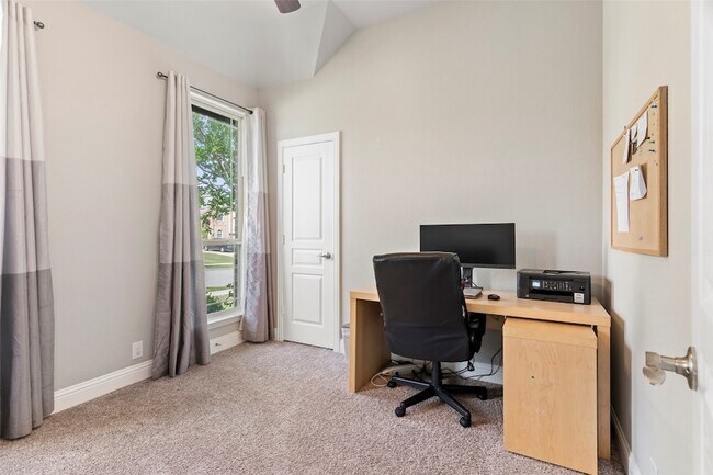 Building Photo - 1323 Lantern Faith Dr