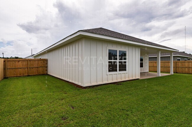 Building Photo - 14531 Dayton Cir