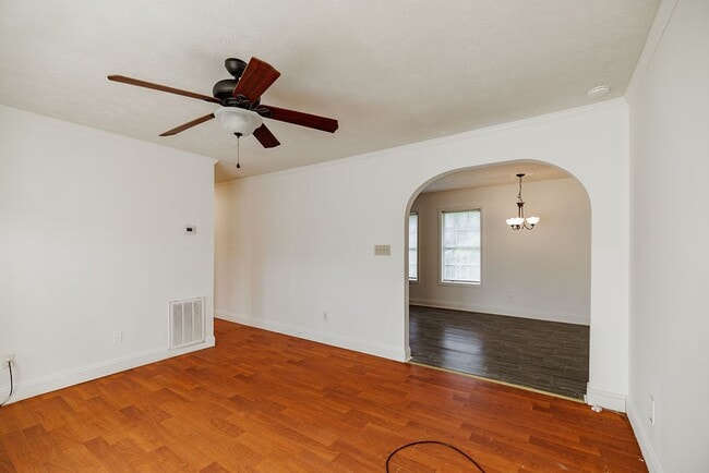 Building Photo - Charming 2 Bedroom, 1 Bath Home in Colbert...