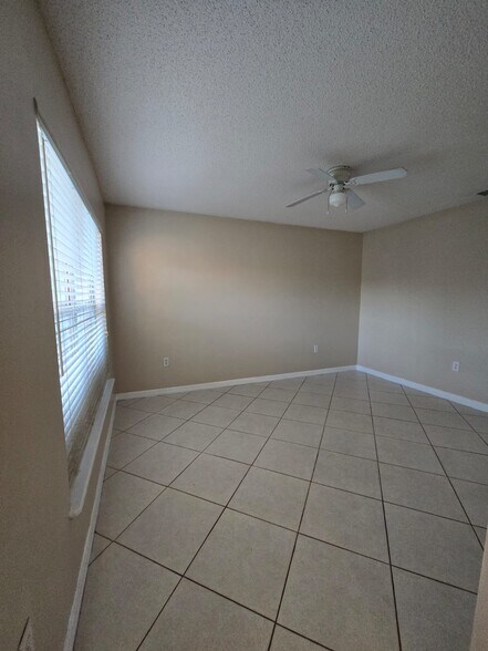 Building Photo - 12473 Woodbury Cove Dr