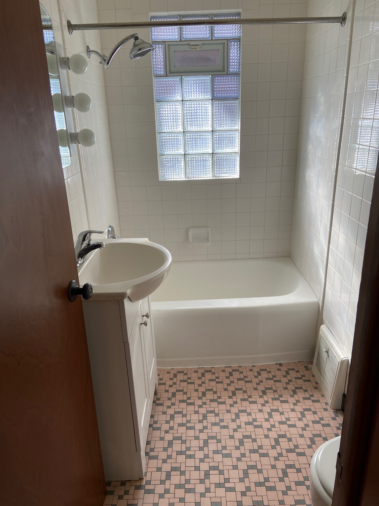 Building Photo - 3233 N Humboldt Blvd