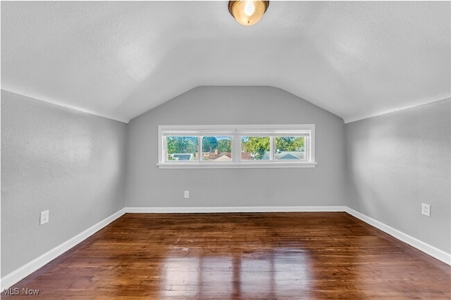 Building Photo - 12414 Reindeer Ave