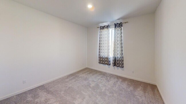 Building Photo - **Newer Built Resort style gated community...