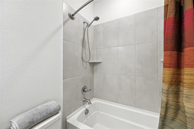 Building Photo - 6489 Iron Horse Blvd