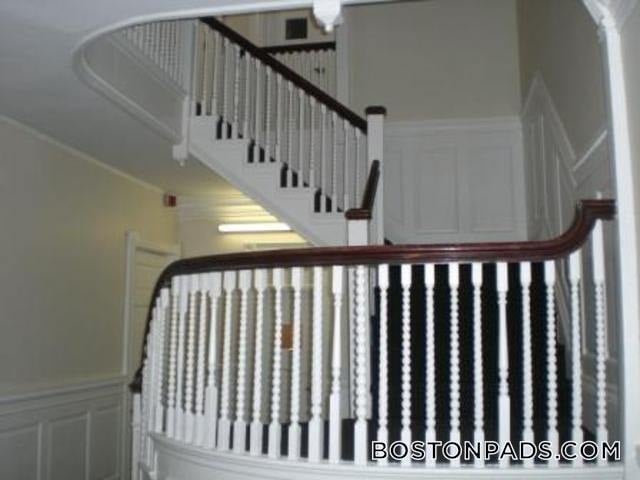 Building Photo - 41 Bay State Rd