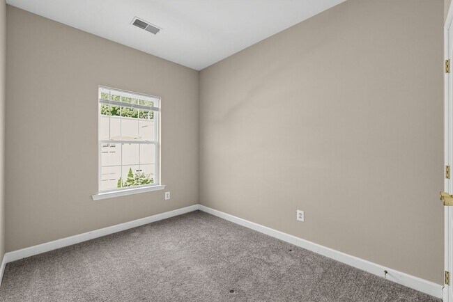 Building Photo - 7589 Great Swan Ct