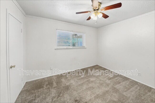 Building Photo - 3862 Wonder Ct