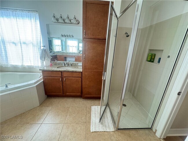 Building Photo - 10253 Gulfstone Ct