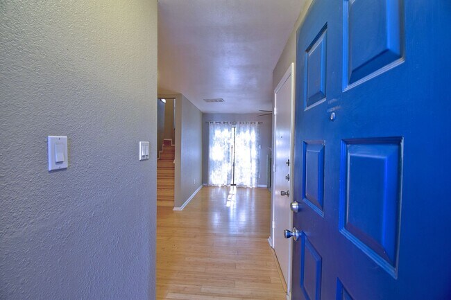 Building Photo - 7635 Guadalupe St