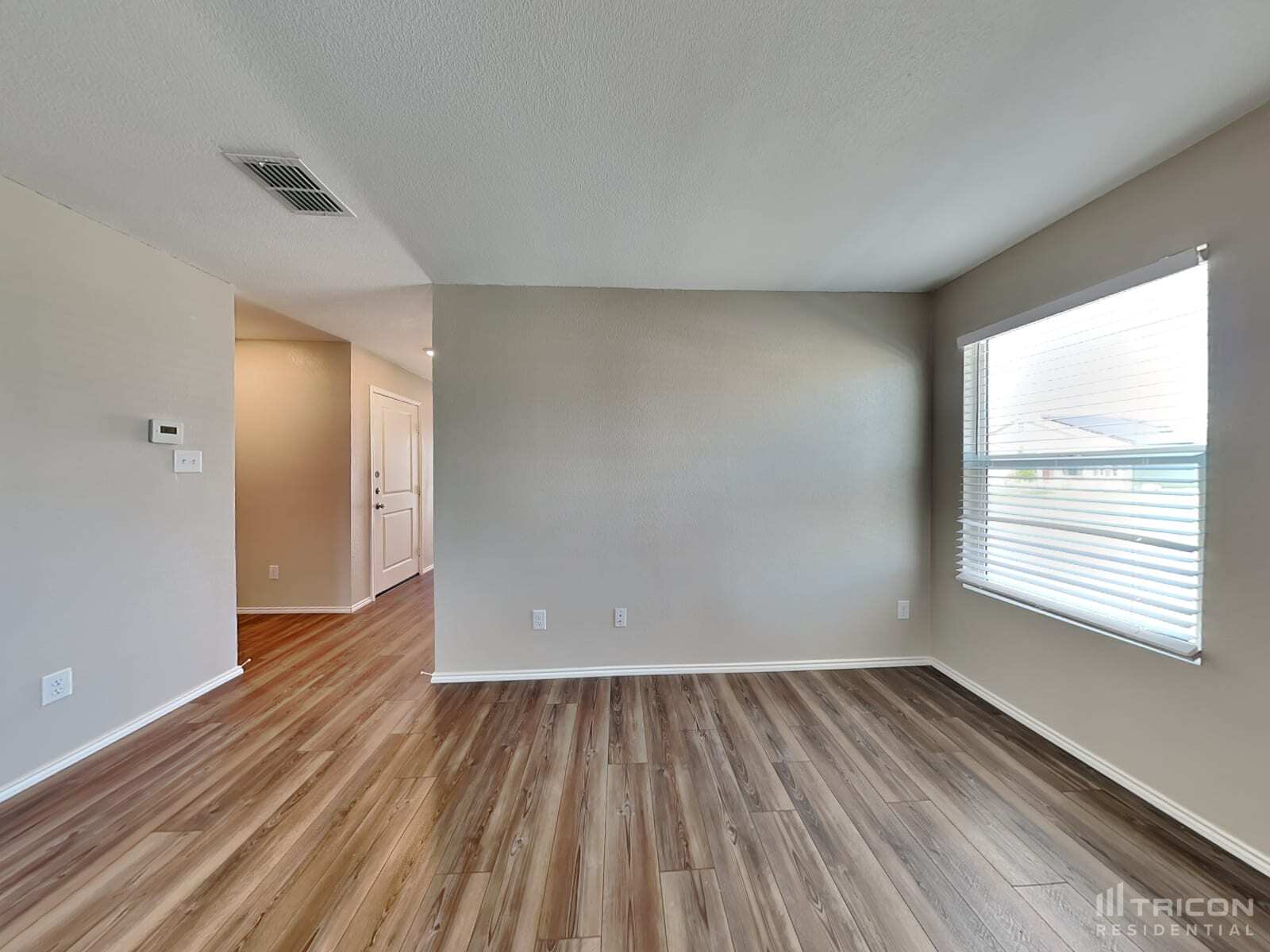 Building Photo - 505 Autumnwood Way