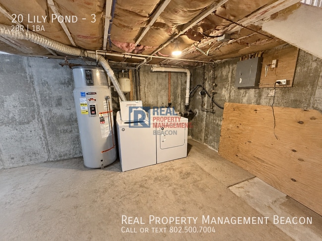 Building Photo - 20 Lily Pond Rd