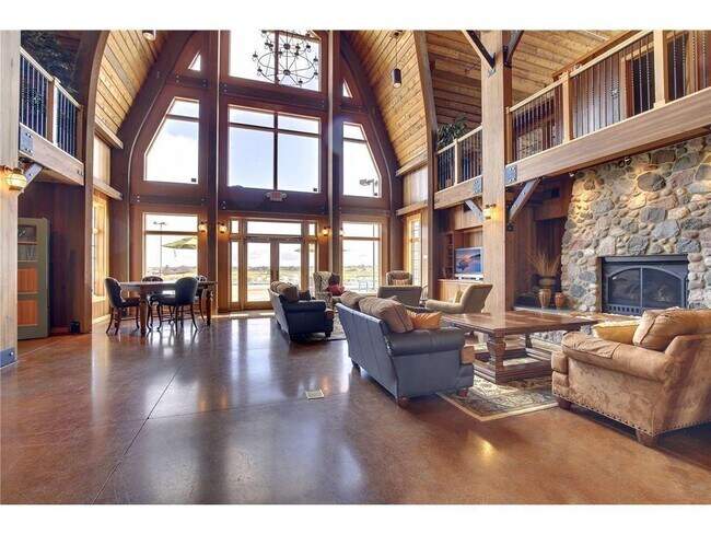 Building Photo - 16114 Durango Trail