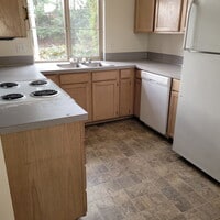 Building Photo - 6312 Barstow Ln SE